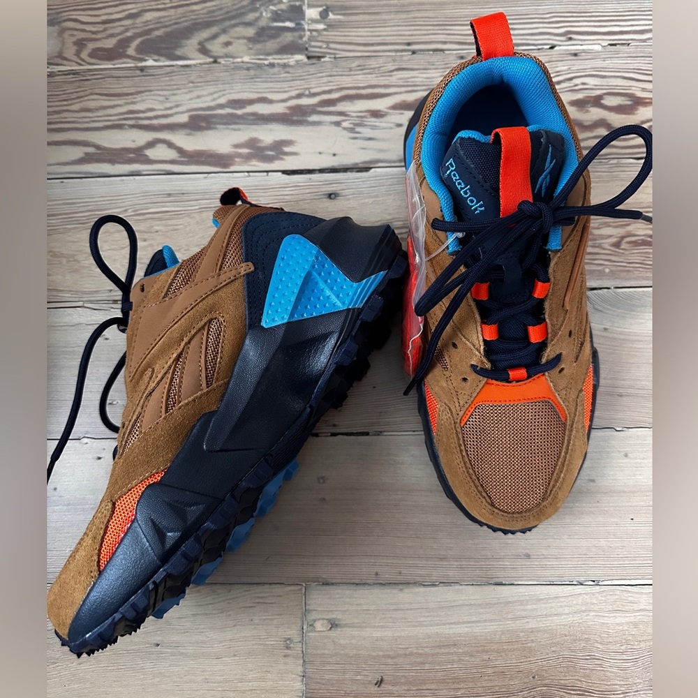 Reebok Aztrek Double Mix Trail Shoe; size 7